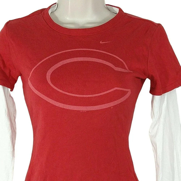 Nike Cincinnati Reds T-Shirt Crewneck Women Size XS 0-2 Red White Long Sleeve - Picture 1 of 7